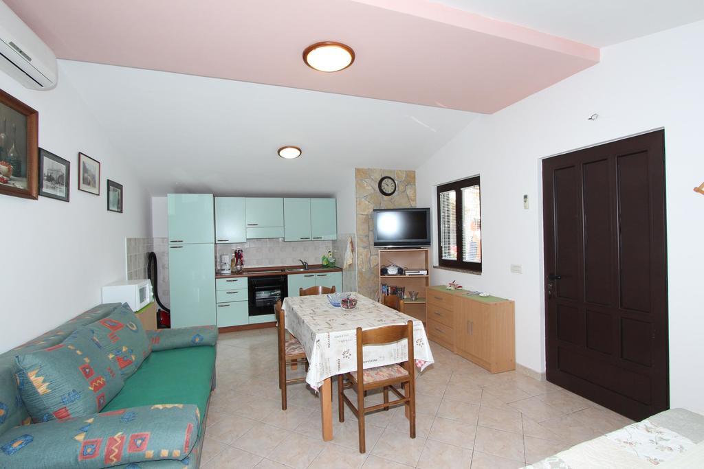 Apartments Marlina Rovinj Exterior foto