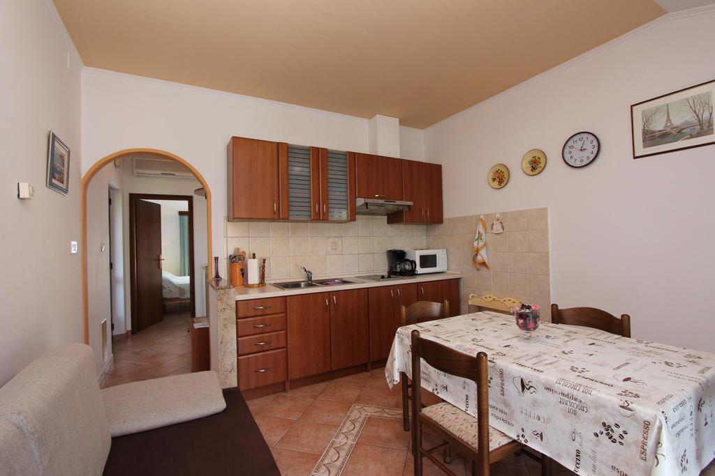 Apartments Marlina Rovinj Habitación foto